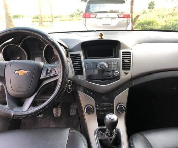 Chevrolet Cruze 2015 - Bán Chevrolet Cruze sản xuất 2015, màu vàng, giá tốt