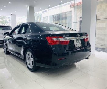 Toyota Camry   2.5Q  2013 - Bán Toyota Camry 2.5Q 2014, màu đen, giá chỉ 739 triệu