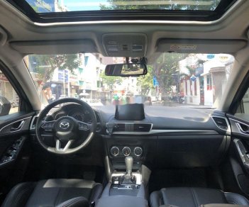 Mazda 3 2019 - Bán Mazda 3 năm 2019, màu đỏ mới chạy 8.000 km, 655 triệu