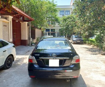 Toyota Vios 2014 - Chính chủ cần bán chiếc Toyota Vios 1.5E 2014, màu đen, giá cực rẻ