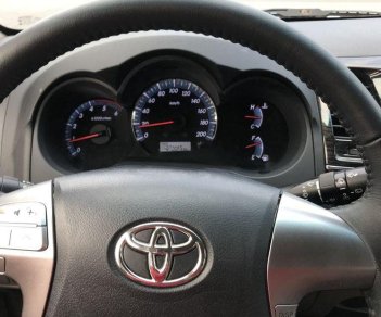 Toyota Fortuner 2014 - Bán Toyota Fortuner sản xuất 2014, màu bạc
