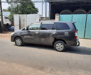 Toyota Innova   2011 - Bán Toyota Innova sản xuất 2011, màu xám, chính chủ