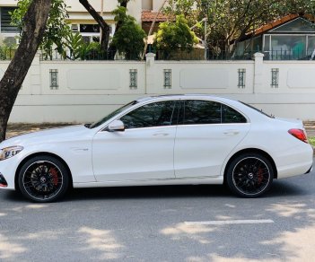 Mercedes-Benz C class 2019 - Cần bán xe với giá thấp Mercedes-Benz C200 Exclusive đã độ full body C63s, đời 2019