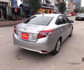 Toyota Vios 2017 - Cần bán xe Toyota Vios 1.5E MT sản xuất 2017, màu bạc số sàn giá cạnh tranh