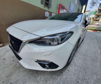 Mazda 3 2017 - Bán xe Mazda 3 2.0AT năm sản xuất 2017, màu trắng còn mới