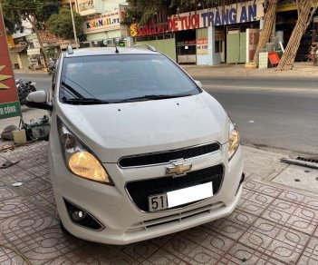 Chevrolet Spark 2015 - Cần bán Chevrolet Spark sản xuất 2015, màu trắng 