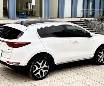 Kia Sportage 2015 - Bán Kia Sportage năm sản xuất 2015, màu trắng, nhập khẩu nguyên chiếc, giá 796tr