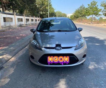 Ford Fiesta    2012 - Bán Ford Fiesta đời 2012, giá chỉ 280 triệu