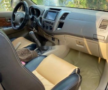 Toyota Fortuner 2012 - Cần bán xe Toyota Fortuner 2012, màu đen