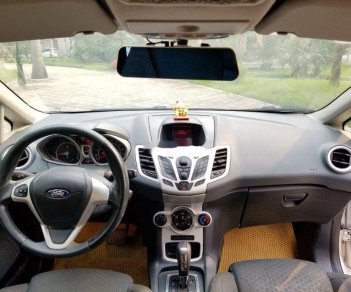 Ford Fiesta 2011 - Xe Ford Fiesta đời 2011, màu bạc