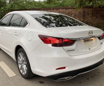 Mazda 6 2016 - Cần bán xe Mazda 6 năm sản xuất 2016, màu trắng, giá tốt