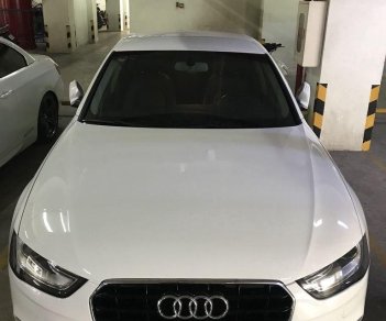 Audi A4 2012 - Bán Audi A4 sản xuất năm 2012, màu trắng, xe nhập