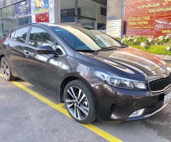 Kia Cerato 2017 - Bán Kia Cerato đời 2017, màu xám số tự động, giá tốt