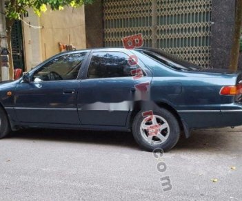 Toyota Camry 2002 - Bán Toyota Camry sản xuất 2002, màu xanh lam