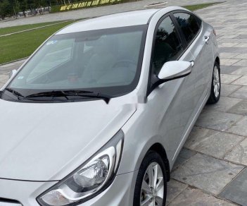 Hyundai Accent   2013 - Cần bán gấp Hyundai Accent đời 2013, màu bạc, giá 359tr