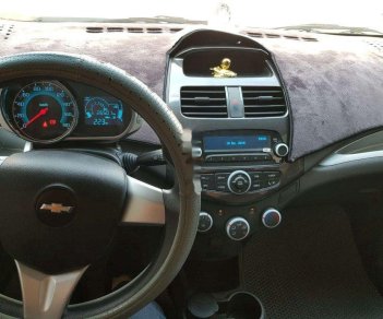 Chevrolet Spark 2014 - Cần bán xe Chevrolet Spark AT năm 2014, màu trắng số tự động