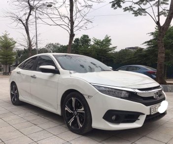 Honda Civic 2017 - Bán ô tô Honda Civic đời 2017, màu trắng, nhập khẩu, 740tr