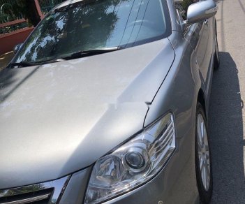 Toyota Camry 2010 - Cần bán gấp Toyota Camry sản xuất 2010, màu bạc chính chủ