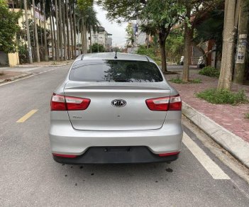 Kia Rio 2016 - Cần bán lại xe Kia Rio sản xuất 2016, màu bạc, nhập khẩu giá cạnh tranh