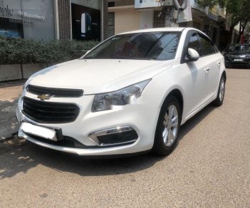 Chevrolet Cruze LT   2017 - Bán xe Chevrolet Cruze LT 2017, màu trắng số sàn, giá 375tr