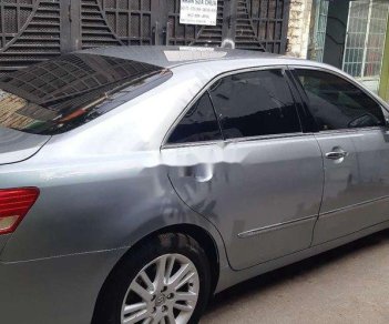 Toyota Camry 2011 - Bán ô tô Toyota Camry năm 2011, màu bạc, 595tr