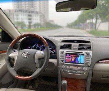 Toyota Camry 2010 - Bán Toyota Camry năm sản xuất 2010, màu đen