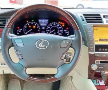 Lexus LS   2011 - Cần bán xe Lexus LS 2011, màu đỏ, xe nhập