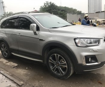 Chevrolet Captiva LTZ 2016 - Bán xe Chevrolet Captiva LTZ năm sản xuất 2016, màu bạc, giá chỉ 599 triệu