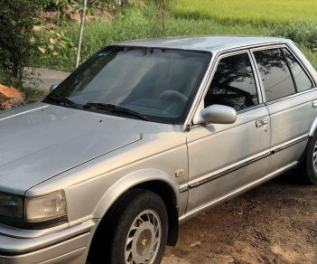 Nissan Bluebird   1990 - Bán xe Nissan Bluebird đời 1990, xe nhập, giá chỉ 39 triệu