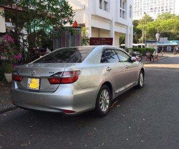 Toyota Camry   2015 - Cần bán lại xe Toyota Camry 2.0E 2015, màu bạc, xe nhập