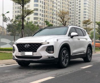 Hyundai Santa Fe   2018 - Cần bán lại xe Hyundai Santa Fe sản xuất 2018, màu trắng, chính chủ