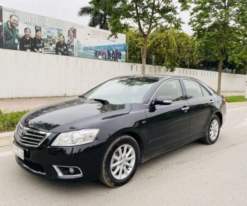 Toyota Camry 2010 - Bán Toyota Camry năm sản xuất 2010, màu đen