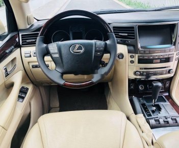 Lexus LX  570    2010 - Cần bán xe Lexus LX 570 đời 2010, nhập khẩu nguyên chiếc