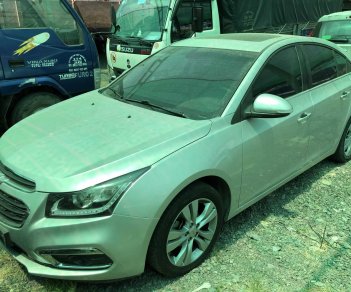 Chevrolet Cruze LTZ 2017 - Bán Chevrolet Cruze LTZ đời 2017, màu bạc, giá bán hợp lí