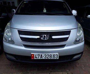 Hyundai Grand Starex     2010 - Bán xe Hyundai Grand Starex sản xuất năm 2010, nhập khẩu nguyên chiếc