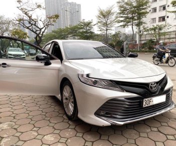 Toyota Camry   2019 - Bán Toyota Camry 2.5Q đời 2019, bảo hiểm thân vỏ 1 năm