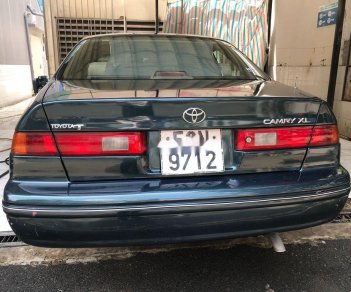 Toyota Camry    1997 - Cần bán Toyota Camry năm 1997, màu đen, nhập khẩu  