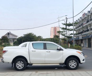 Mazda BT 50   2016 - Cần bán Mazda BT 50 năm 2016, màu trắng, xe nhập chính chủ