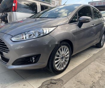 Ford Fiesta   2014 - Bán Ford Fiesta sản xuất năm 2014, màu xám, xe nhập, xe gia đình 