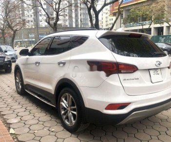 Hyundai Santa Fe   2016 - Cần bán gấp Hyundai Santa Fe 2016, màu trắng, giá tốt