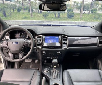 Ford Everest   2019 - Bán Ford Everest sản xuất năm 2019, màu trắng, xe nhập