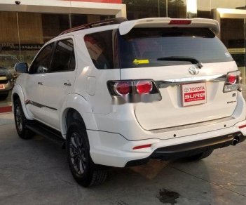 Toyota Fortuner   2.7AT TRD 2016 - Cần bán gấp Toyota Fortuner 2.7AT TRD đời 2016, màu trắng 