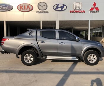 Mitsubishi Triton 2016 - Bán xe Mitsubishi Triton năm sản xuất 2016, màu xám, giá tốt