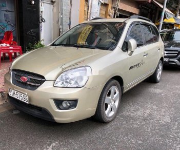 Kia Carens 2010 - Bán xe Kia Carens AT đời 2010, màu vàng chính chủ, 300tr