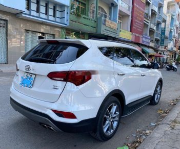 Hyundai Santa Fe   2018 - Bán Hyundai Santa Fe năm sản xuất 2018, màu trắng