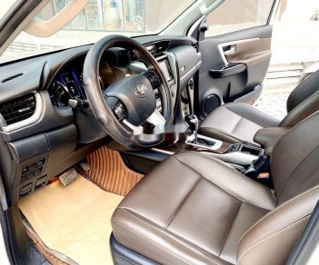 Toyota Fortuner 2017 - Bán ô tô Toyota Fortuner sản xuất 2017, màu trắng, xe nhập, giá tốt