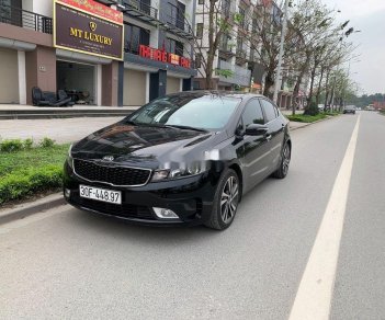 Kia Cerato 2018 - Cần bán Kia Cerato 1.6 AT sản xuất 2018, màu đen