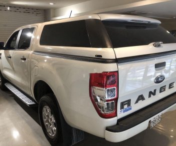 Ford Ranger  XLS AT   2018 - Cần bán gấp Ford Ranger XLS AT đời 2018, màu trắng, nhập khẩu, 580 triệu