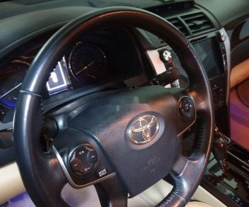 Toyota Camry 2015 - Bán Toyota Camry năm sản xuất 2015, màu xám