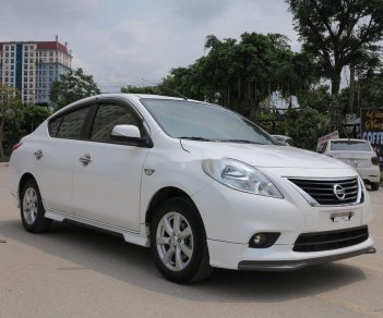 Nissan Sunny 2018 - Cần bán gấp Nissan Sunny sản xuất 2018, màu trắng, 425tr